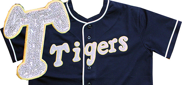 スパンコール刺繍・Tigers